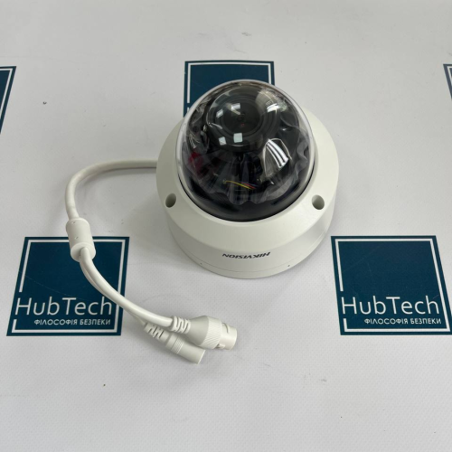 4МП IP відеокамера Hikvision DS-2CD1743G2-LIZU (2.8-12мм)