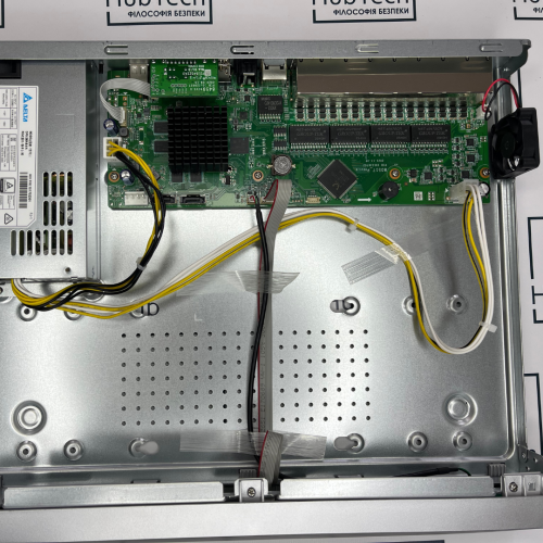 16-канальний IP AcuSense відеореєстратор до 12 МП з 16 POE Hikvision DS-7616NXI-K2/16P