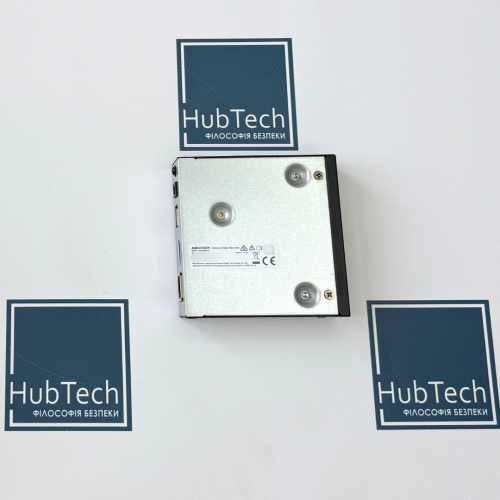 4-канальный IP видеорегистратор Hikvision DS-E04NI-Q1 (SSD 1T) твердотельный накопитель