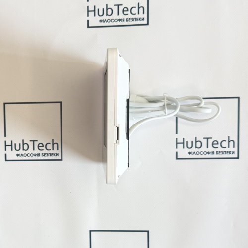 Комплект відеодомофона BCOM BD-710S Kit: відеодомофон 7" white та відеопанель silver