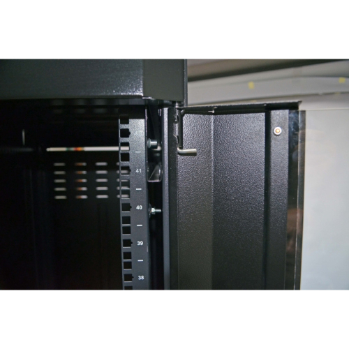 Шафа серверна CMS 42U 610 х 1055 UA-MGSE42610MB посилена для мережевого обладнання